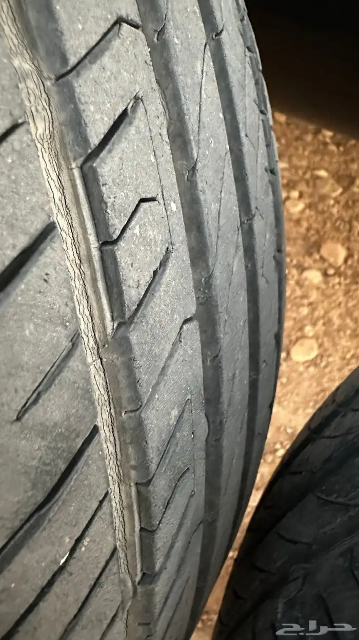 3 كفرات مقاس 205 55 3
