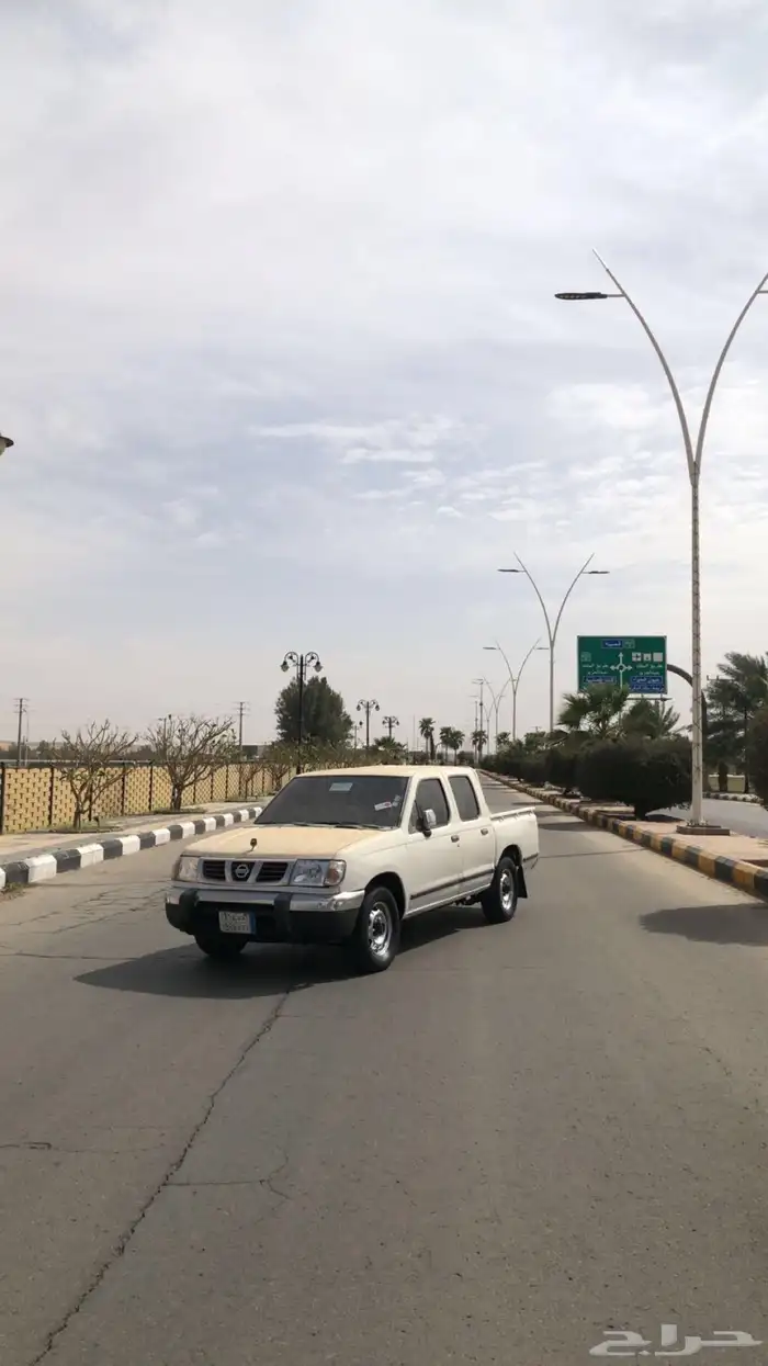السلام عليكم ورحمة الله وبركاته للبيع ددسن 1999 مرهما 2005 0