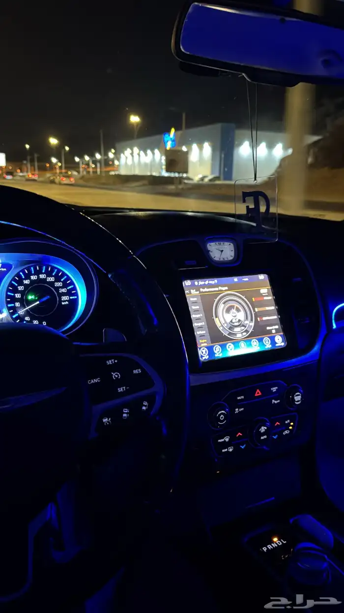 كرايسلر 300 ليمتيد 2017 البيع مستعجل 5