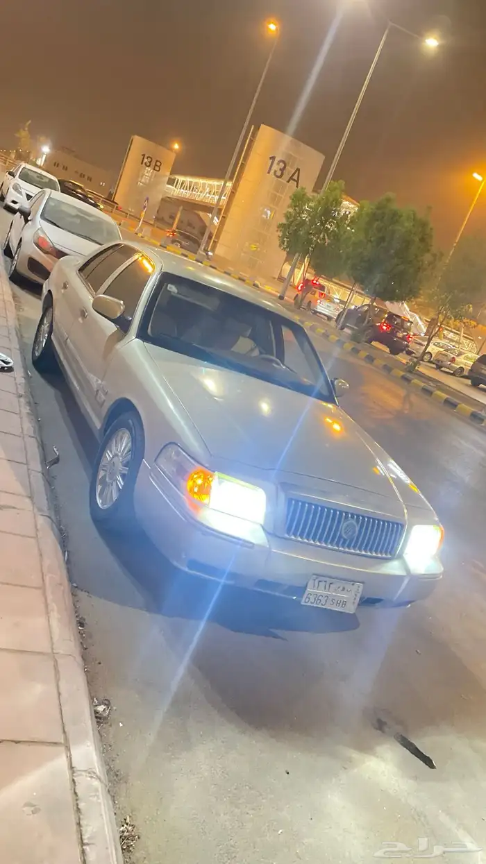 فورد ماركيز 2010 نضيف جدا 2