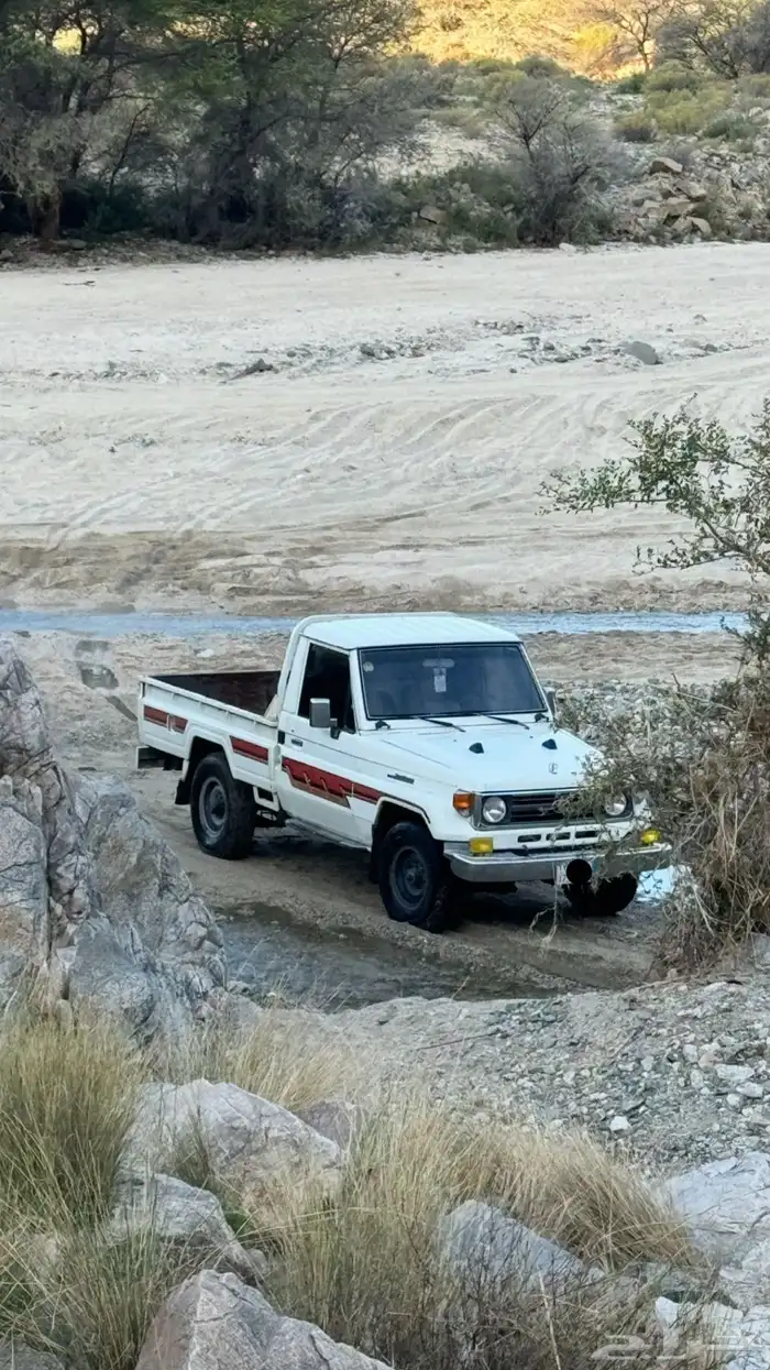 جيب شاص الموديل 1987 1