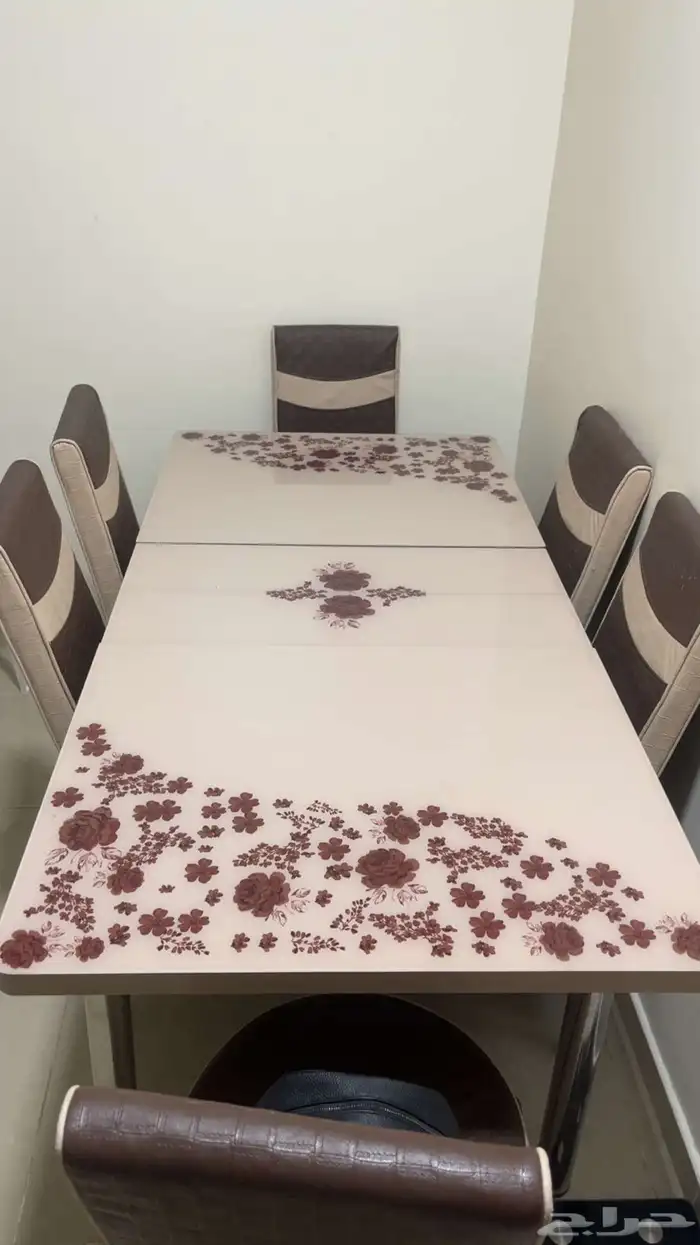 غرفة سفرة 0