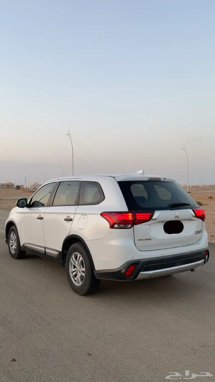 جيب اوتلاندر 2017 3