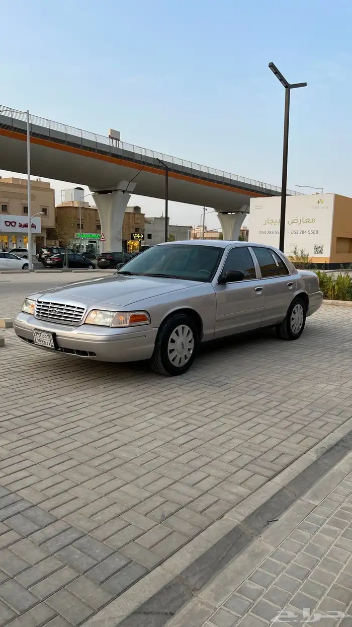 فورد كراون فكتوريا 2005 (مخزن) 0