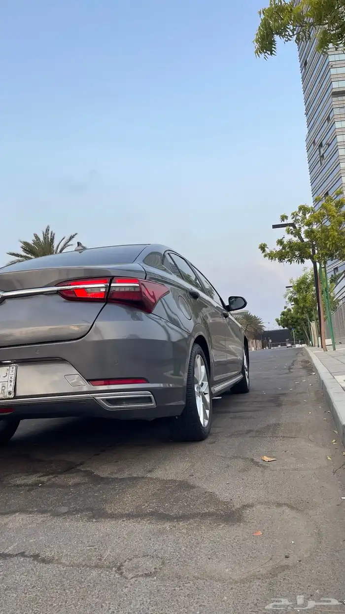 شيري اريزو 2023 22