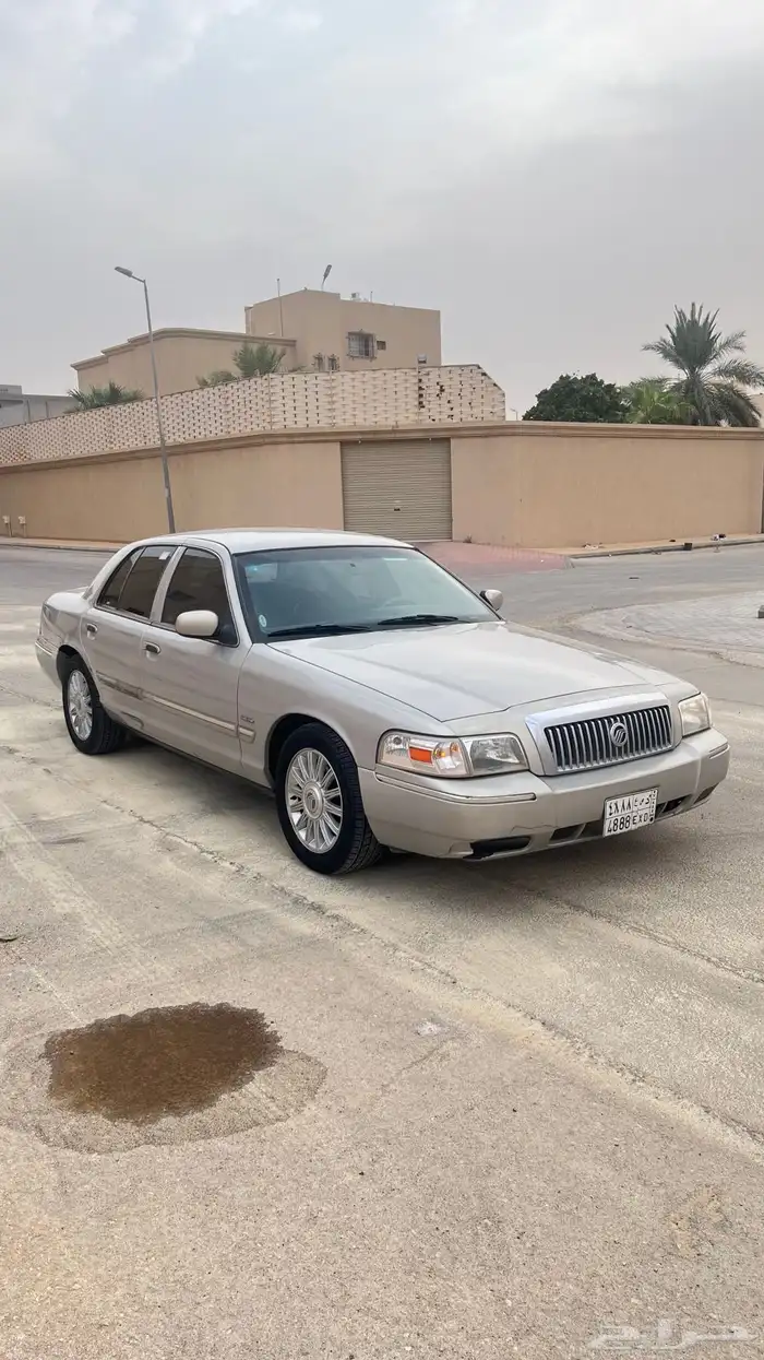 فورد جراند ماركيز 2010 شرط النظافة 0