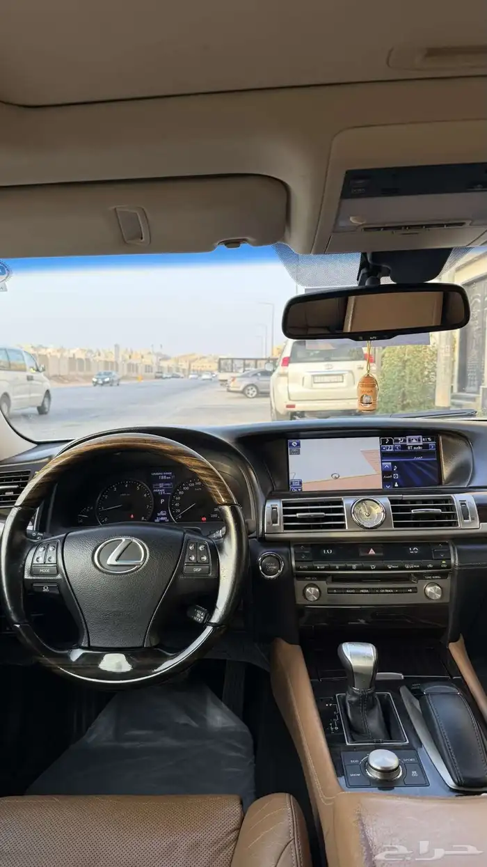 لكزس LS460 سعودي 18