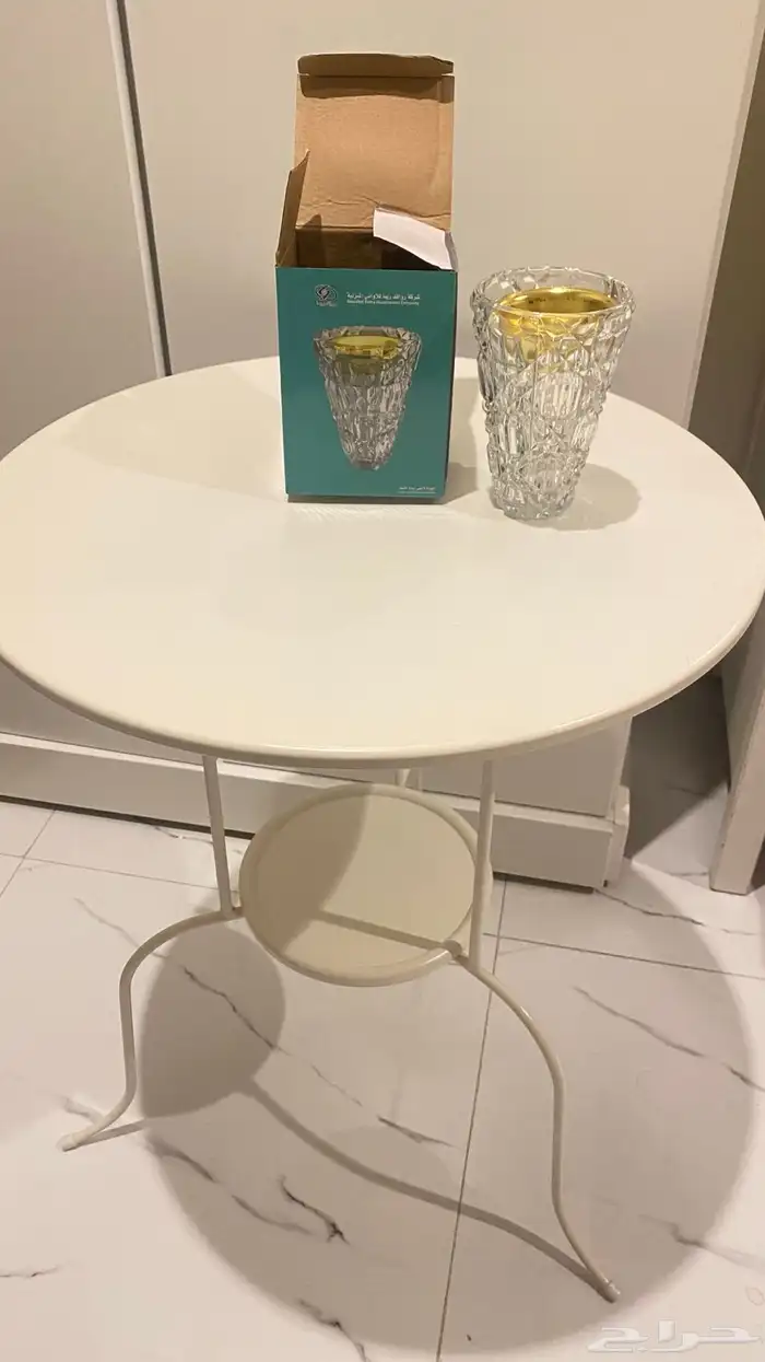 طاولة ايكيا 0
