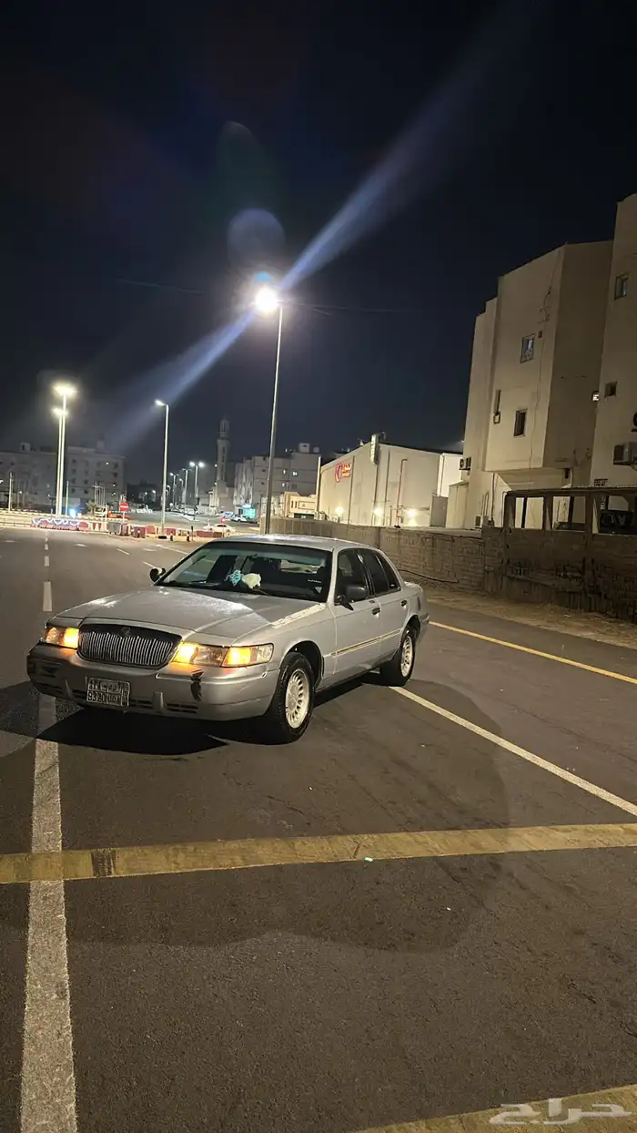 فورد ماركيز موديل 2001بدي وكاله مكينه قير دفرنش شرط 9