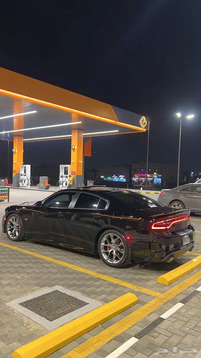 دوج تشارجر RT 5.7 15