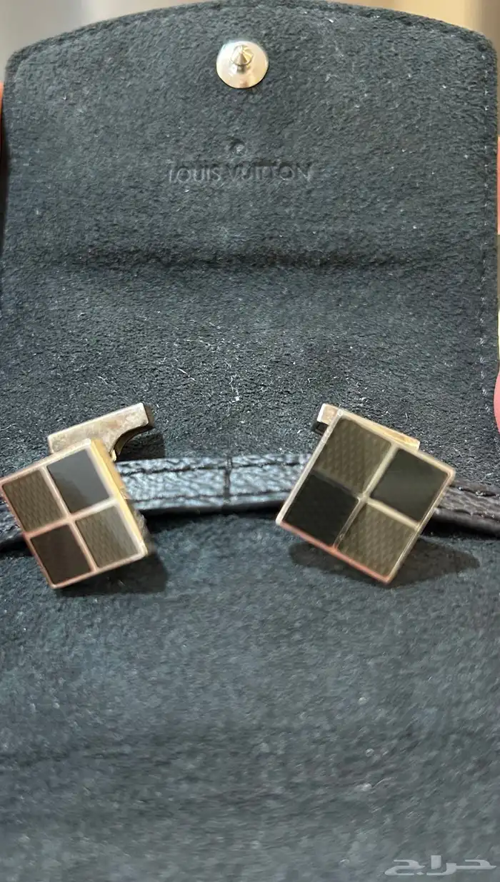 كبك لويس فويتون LV أصلي Pre-owned 1