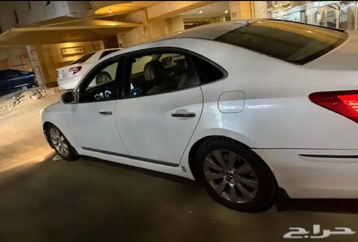 هيونداي سنتنيال 2013 8