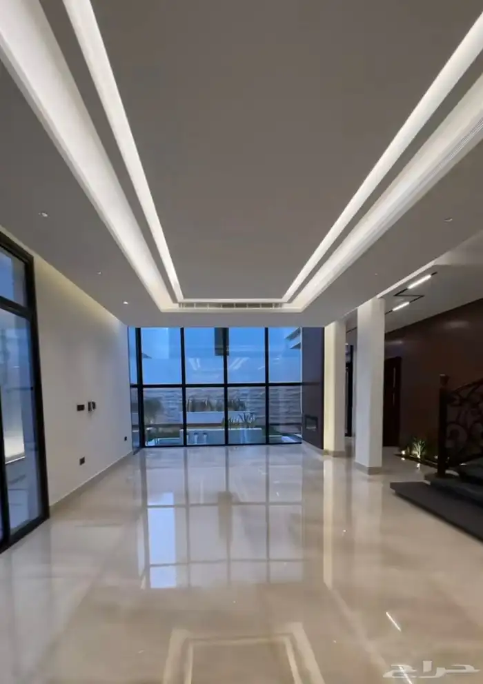 للبيع فلة الخبر تصميم راقي ومميز 6
