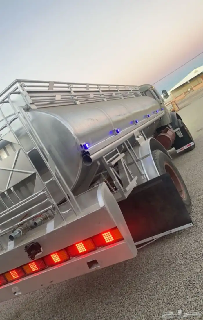 وايت عايدي 74 4