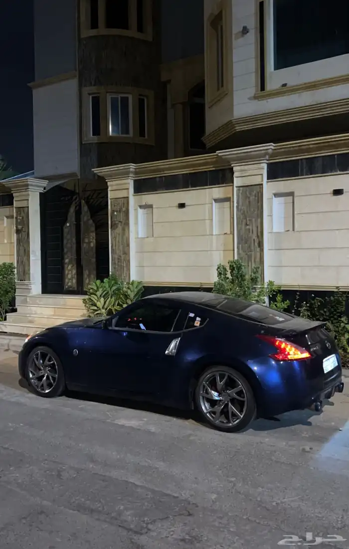 نيسان z370 موديل 2015 للبيع 8