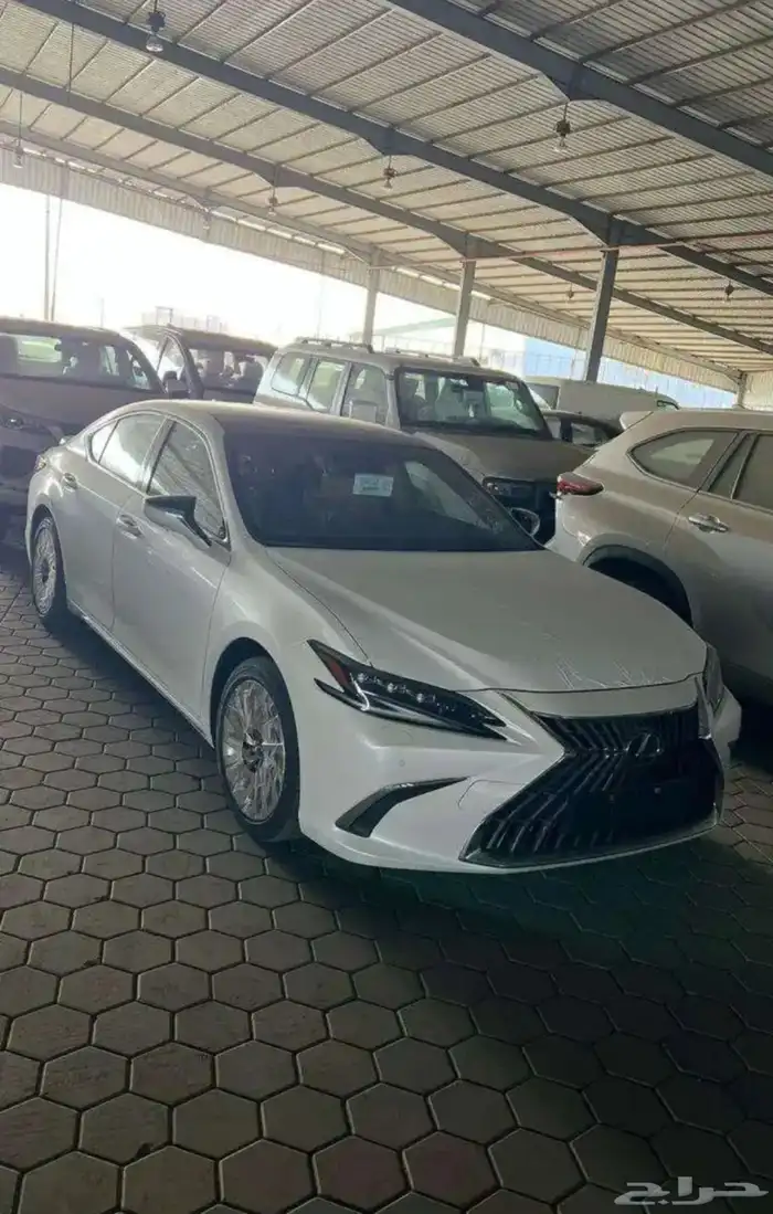 لكزس ES350 2025 DD سعودي وارد عبداللطيف 0