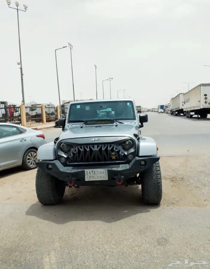 Jeep Wrangler Sahara جيب رانجلر صحارى 2016 1