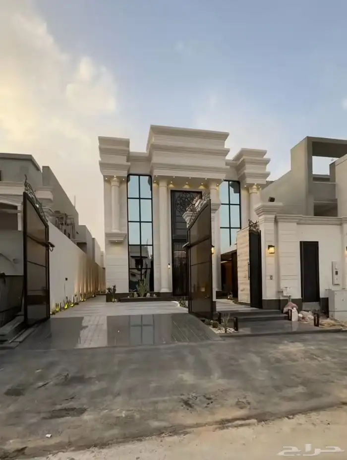 للبيع فلة الخبر تصميم راقي ومميز 0
