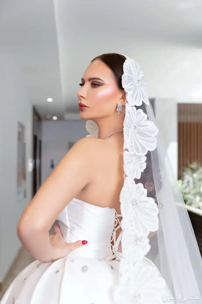 فساتين زفاف للبيع المستعجل 16
