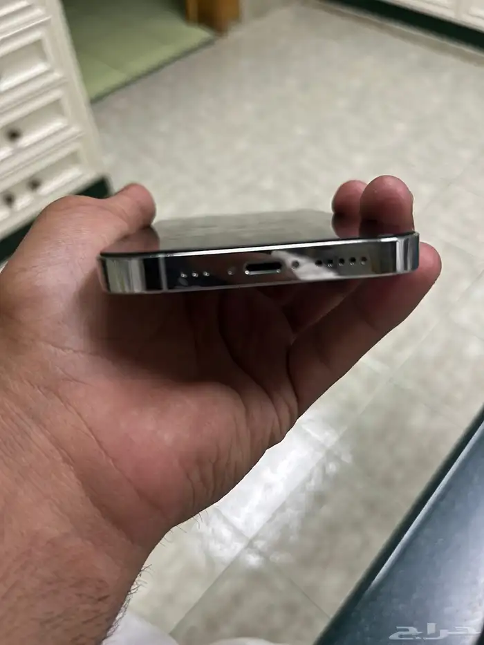 للبيع جوال آيفون 14 برو نظيف شرط 0