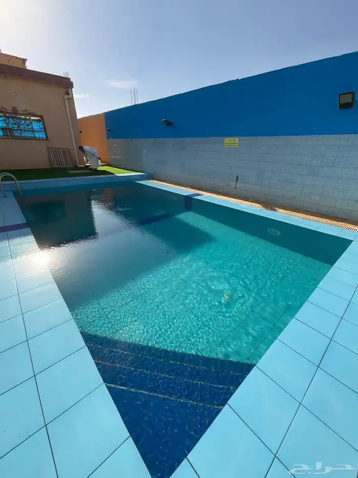 مسبح للايجار 3