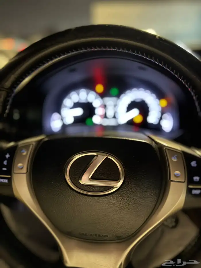 لكزس سعودي ES 250 موديل 2015 نظيفة ومناسبة للمستخدم 13