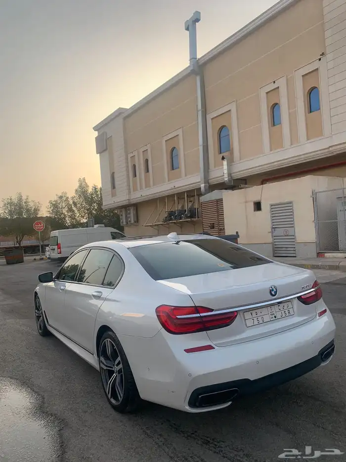 بيع سياره بي ام دبليو 5