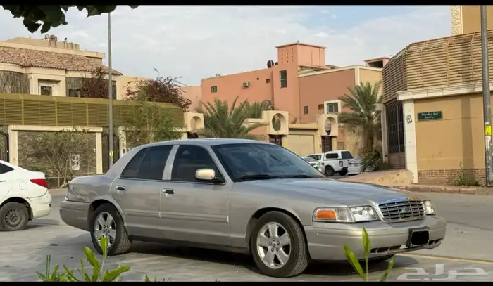 فورد فكتوريا 2008 2