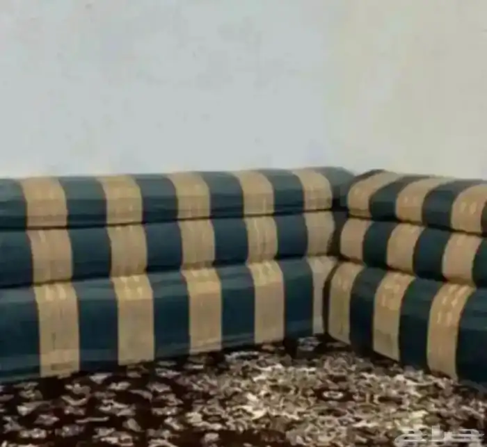 كنب ظهر 9في 4 1