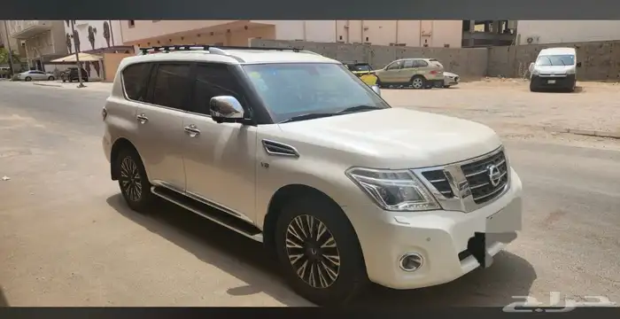 للبيع باترول بلاتينيوم 2015 مالك أول 0