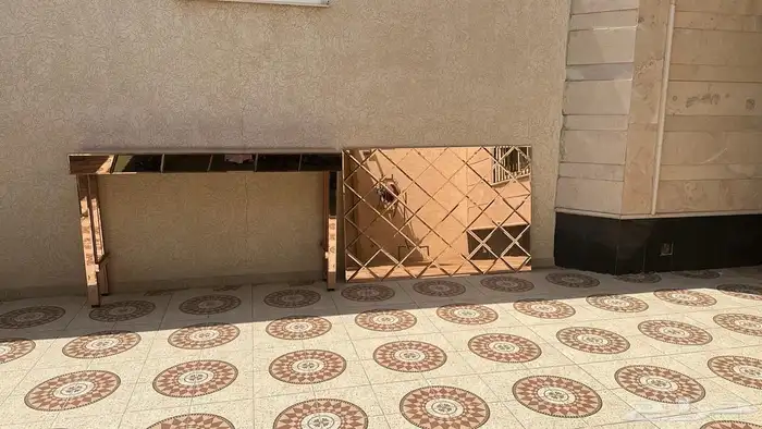 طاولة مدخل 0