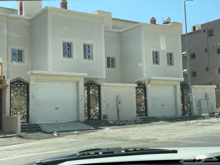 فله في حى الموظفيين مدينه ابها 0