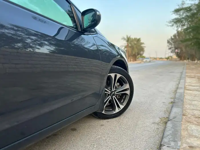 كيا سيراتو كوبيه 23