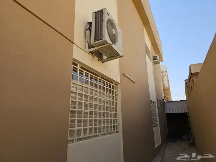 فلة للبيع 5