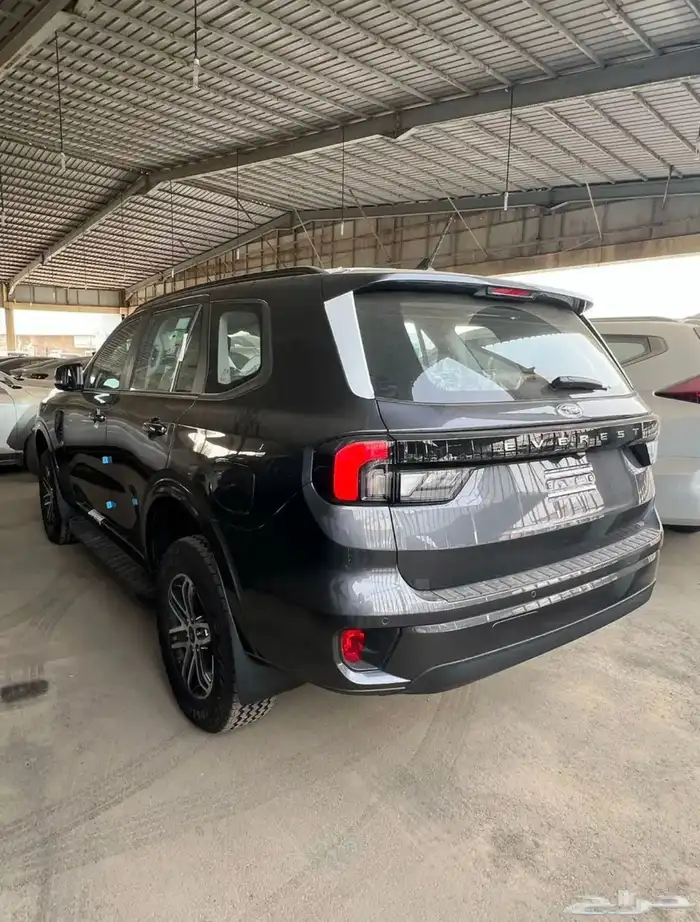 فورد ايفرست 2025 XLS بنزين بالنقد والتقسيط 2