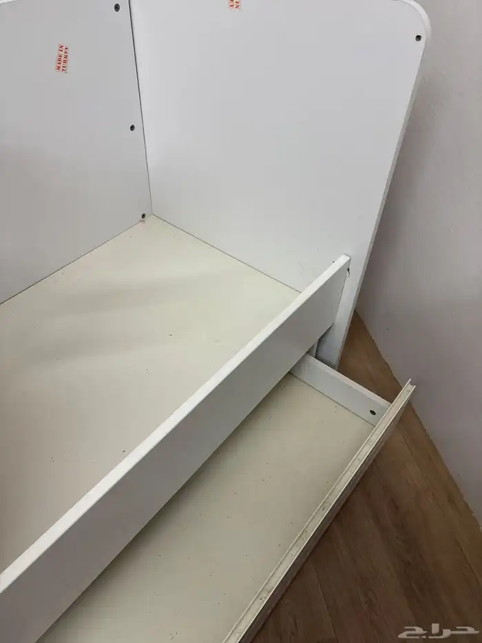 سرير اطفال بعجلات 3
