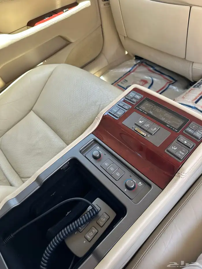 لكزس LS460 فل لارج 2012 11
