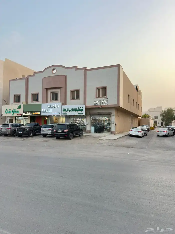 شقه للايجار بحي اشبيليه 3غرف ب45 2