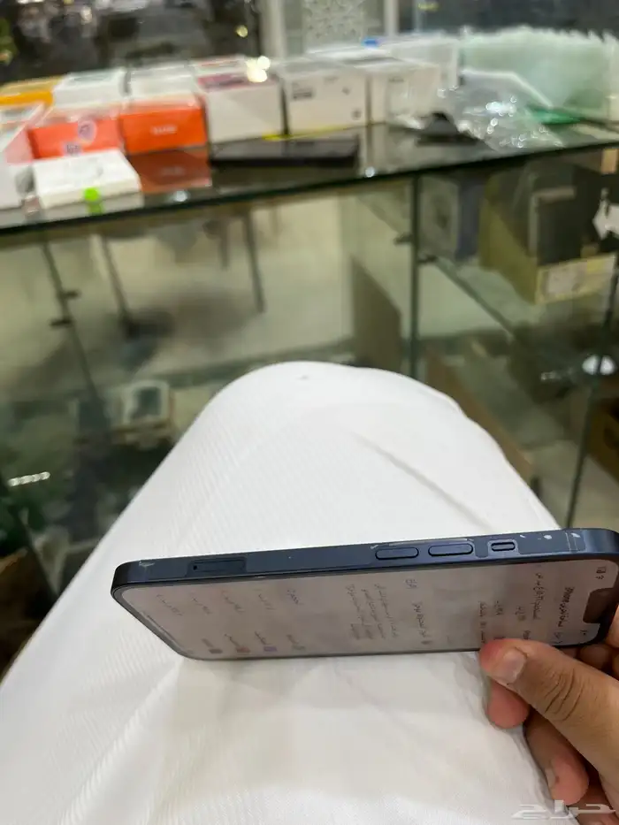 ايفون 13 عادي نضيف جدا اخو الجديد 4