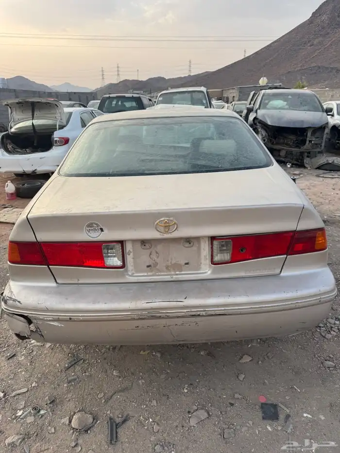 كامري 2002 قطع غيار 1