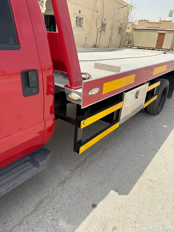 فورد F550 مخزن وكاله سطحة هيدروليك 1