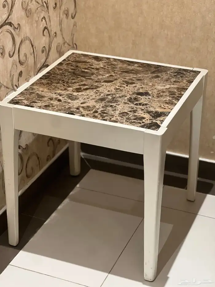 طاولة رخاميه من هوم سنتر 2