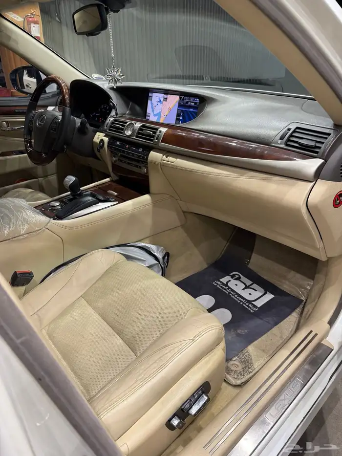 لكزس LS460 الملكه الموقع عسير بيشه 17