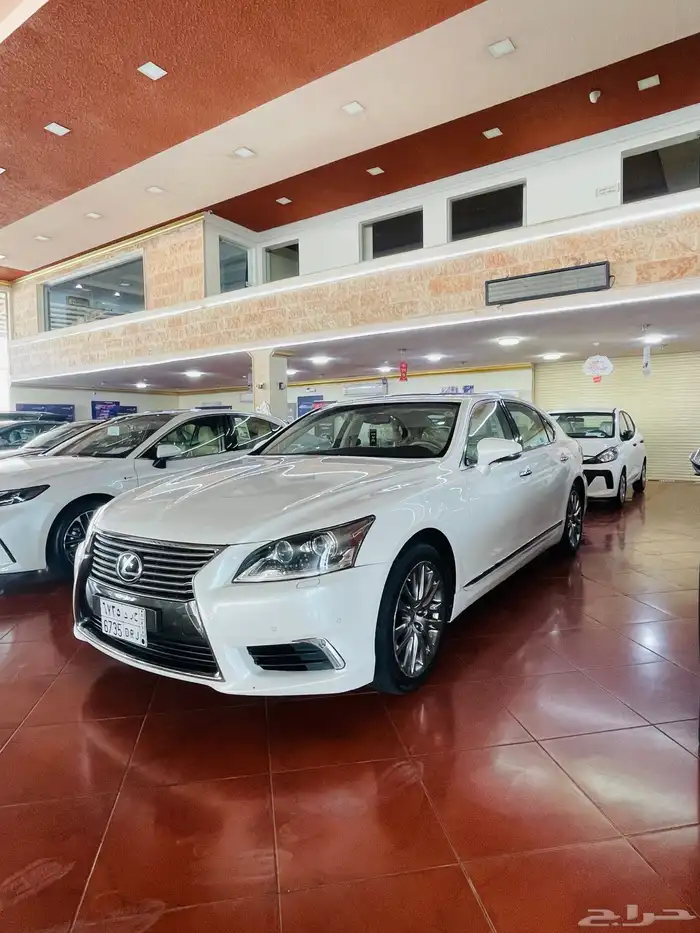 لكزس LS460 L - موديل 2014 - الممشى 144 الف 0