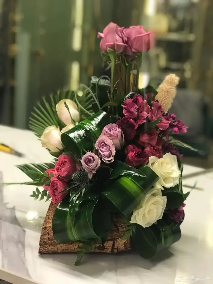 مصمم زهور خبره 23 سنه 8