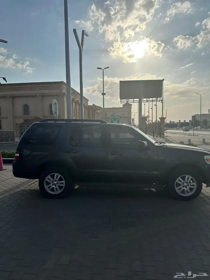 اكسبلور 2010 ولوحه مميزة 1