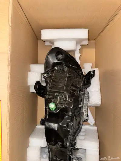Alfa romeo headlamp right side index