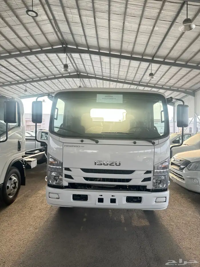 ايسوزو اسندر 3 طن موديل 2025 5