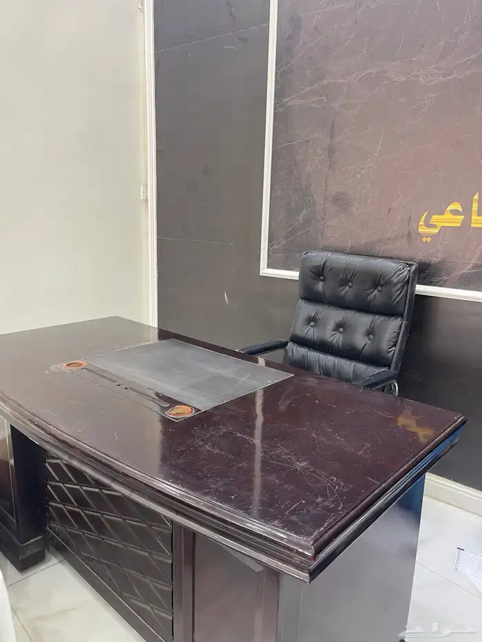 طاولة   طاولة طقم مع الادراج   كراسي انتظار   كرسي مكتب 0