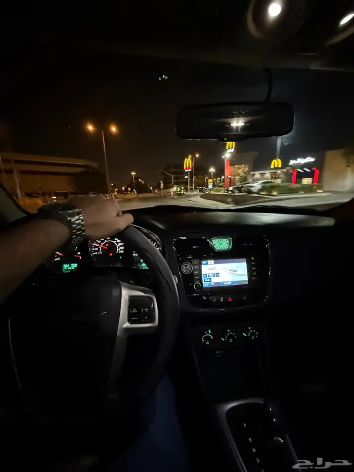 كرايسلر 200C فل كامل للبيع مصينة بالكامل 20